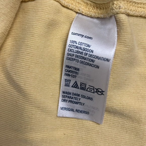 Gorgeous Yellow Tommy Hilfiger T-Shirt - Picture 3 of 5